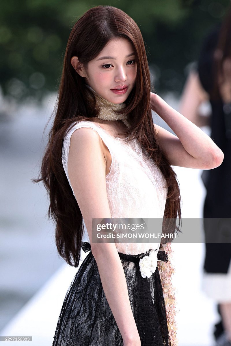 wrnmskcor2y2778's tweet photo. WONYOUNG IN DIOR

#JANGWONYOUNG
#WONYOUNG
#WonyoungDiorSummer27
#DiorSummer27 @Dior https://t.co/lUck91VoC9