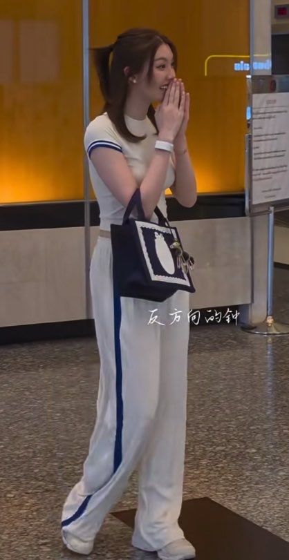 kaijeaw__19's tweet photo. look girlfriend material :  ซ้อมคอน🥹🤍 https://t.co/ZMuN61dTWp