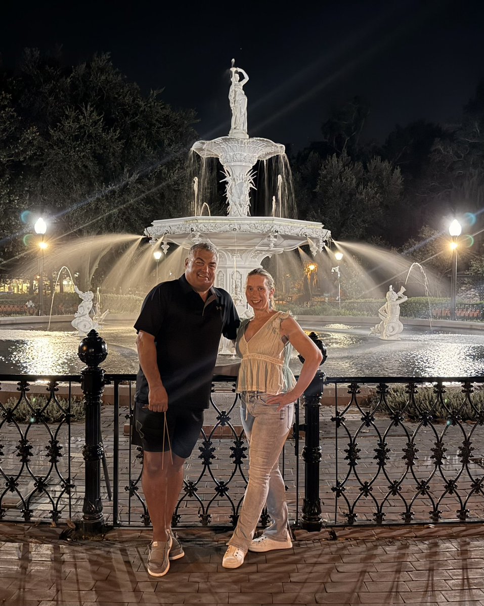SpiritXperience's tweet photo. ✨We had an absolutely fabulous night with our wonderful guests! We sincerely enjoyed our evening with each and every one of you; you are all amazing!! Thank you for sharing your night with us!!! https://t.co/gqlMKnDbzG