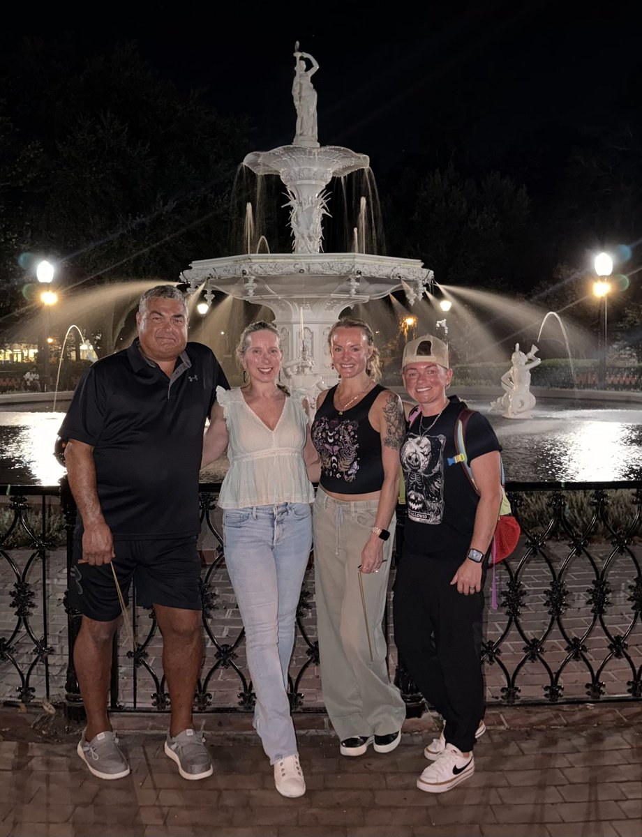 SpiritXperience's tweet photo. ✨We had an absolutely fabulous night with our wonderful guests! We sincerely enjoyed our evening with each and every one of you; you are all amazing!! Thank you for sharing your night with us!!! https://t.co/gqlMKnDbzG