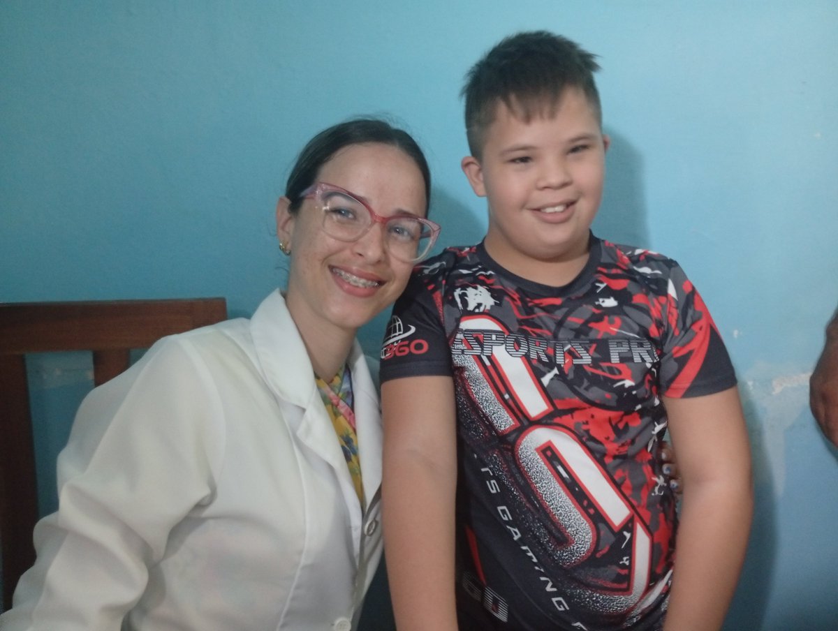 DHpuh98856's tweet photo. Esto ocurre en el marco de:
🏥 I Convención Octavio
📚 Jornada Territorial de Pediatría
🎉 Aniversario 55 del Hospital Pediátrico
Seguimos construyendo salud desde la docencia, la asistencia y la comunidad.
#DocenciaHPUH #55Aniversario #UCMHo https://t.co/QE5ITZdth4