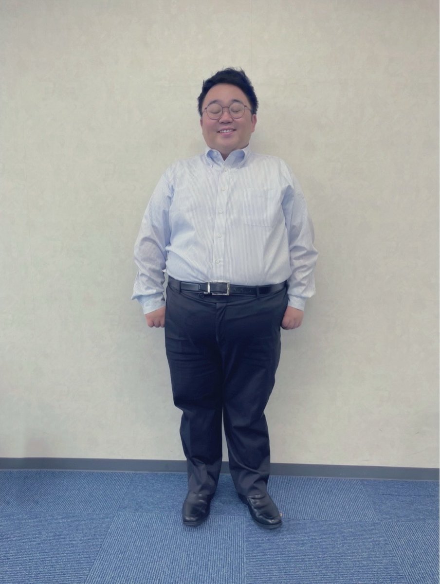 monttyk3543's tweet photo. モンティ君です。ちょっと涼しくて幸せです。午後も頑張りますからね！！！（写真はビジネスverのモンティと美味しいハンバーグと目玉焼き🍳） https://t.co/eN6iuG7Uto
