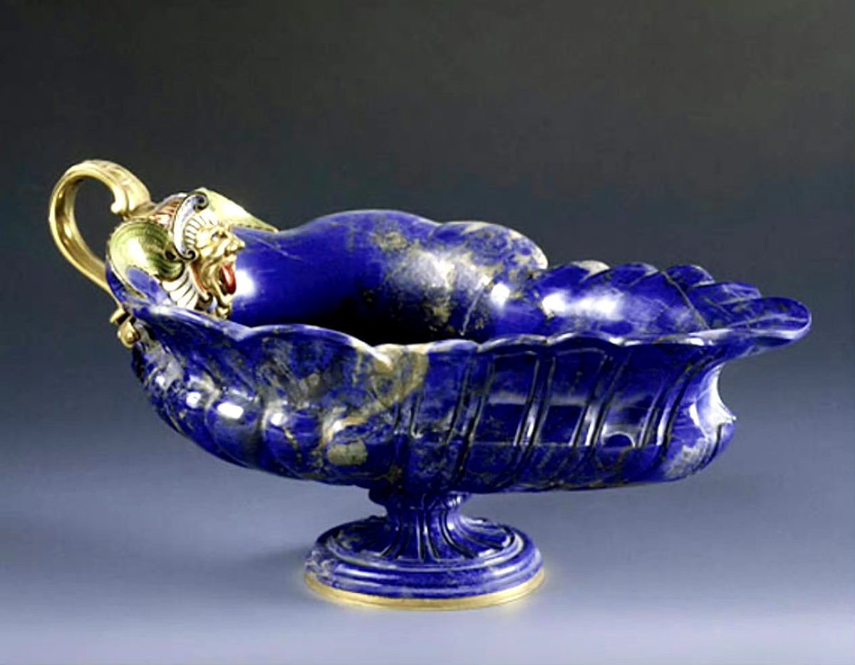 j_hledin_61_628's tweet photo. I found a fancy porcelain in the workshop, chiseled a groove, and inserted a delicate glass piece—its shape is even more roar-worthy now! https://t.co/kHcuouhMaw