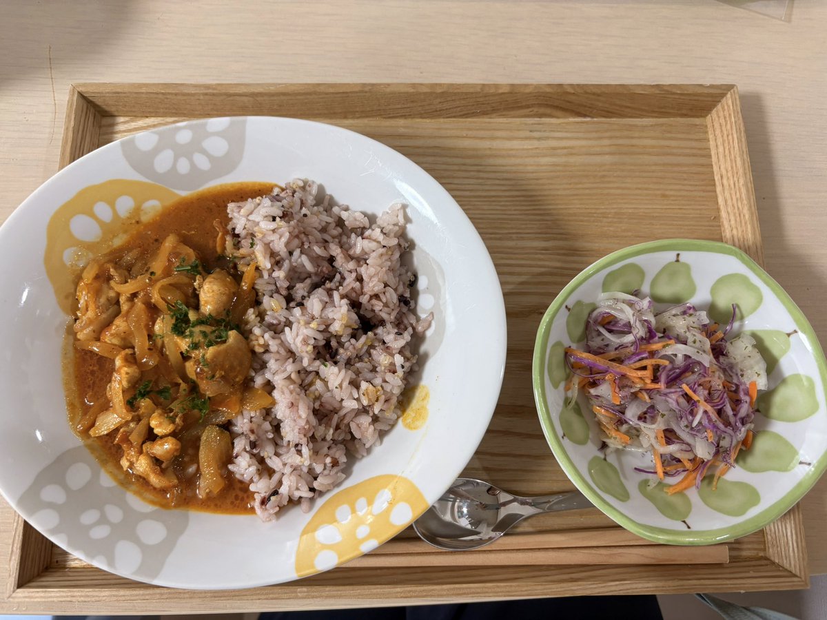 shigurekoharuga's tweet photo. バターチキンカレー🍛
パルシステムのキットなの https://t.co/uxzpYorIaP