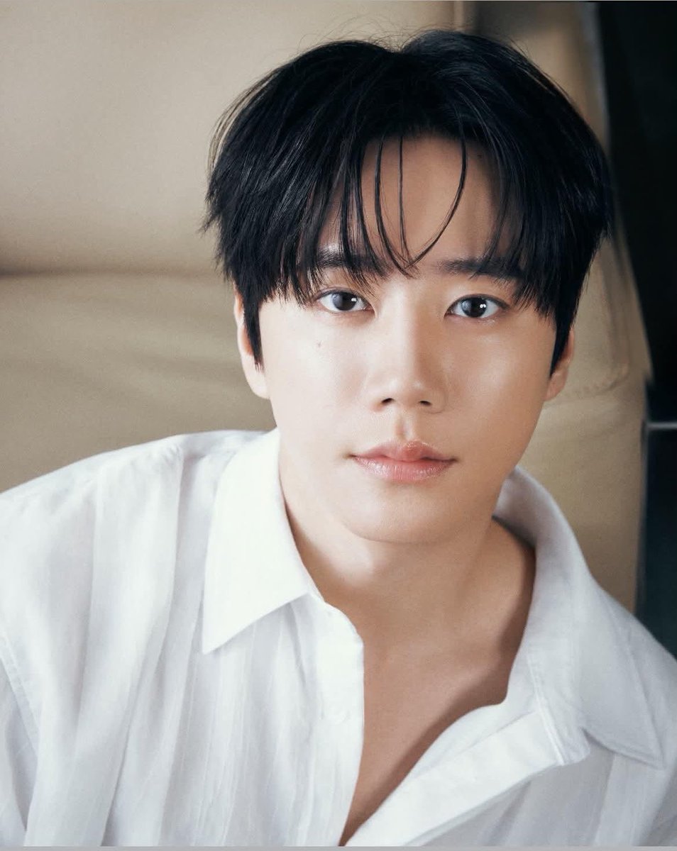 dear_2junyoung's tweet photo. 🤍💍
#이준영 #leejunyoung
#イジュニョン #李濬榮 https://t.co/xBBEpoX1m2
