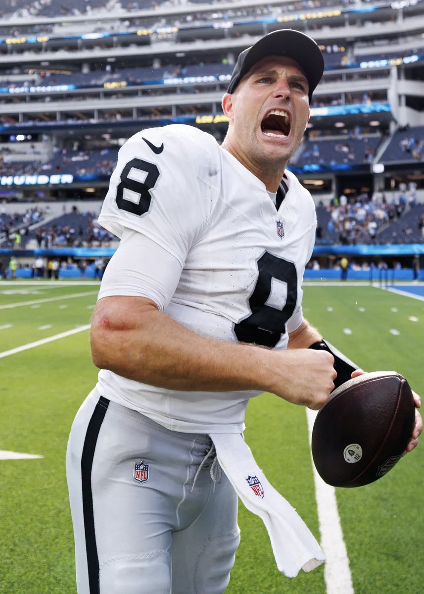 PolymarketBlitz's tweet photo. 🚨 THIS NFL SEASON IS  CHAOS:

Browns: 3-1
Raiders: 3-0
Chargers: 0-3
Texans: 0-3
Rams: 1-2 https://t.co/ewNACx97ln