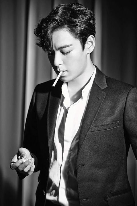 whutzeetoya's tweet photo. T.O.P and NANA?!?? The HOTTEST, the BADDIEST couple... EVER!!!! 🙌😫 https://t.co/dSAGRtn14P