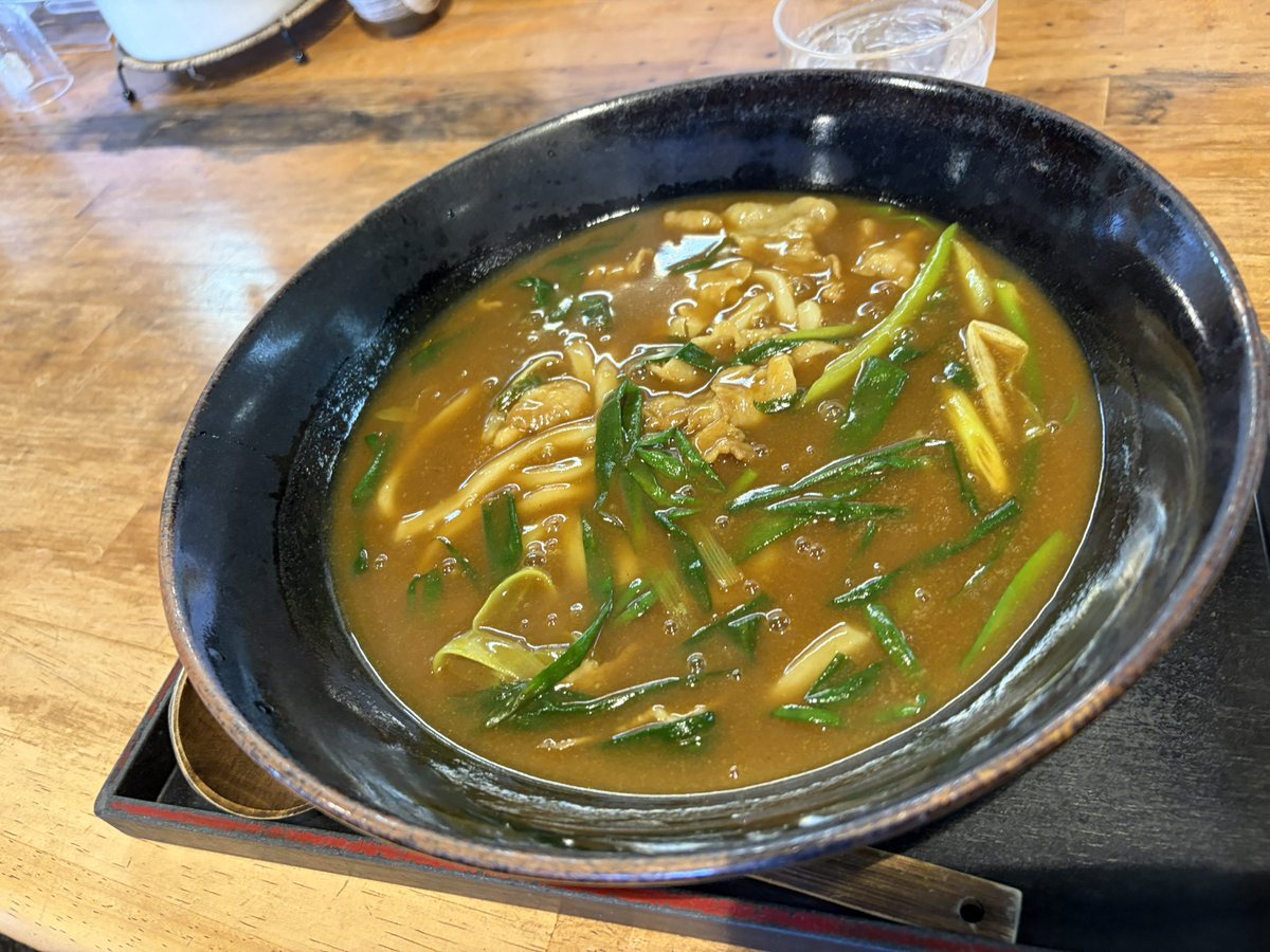 kawamihiro's tweet photo. #狸家分福
#びわ湖箸置きガチャ

前回開始1時間で終了した

信楽高校　箸置きガチャ

昼まえに行ってきました
まだ有りました

狸家分福さん　ちょっと空いてるみたいだから　久しぶりに
QRコード予約になっててなんじゃコリャ
カレー　狸うどんはもちろんですが

ご飯がとっても美味しいかったです https://t.co/Hbe2o669dV