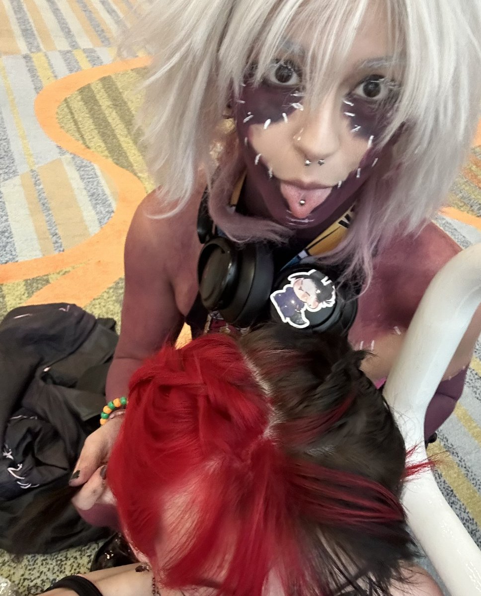 platinumpurp's tweet photo. counting down the days til holmat (i miss my friends im gonna die) https://t.co/aKYwBdqBR1