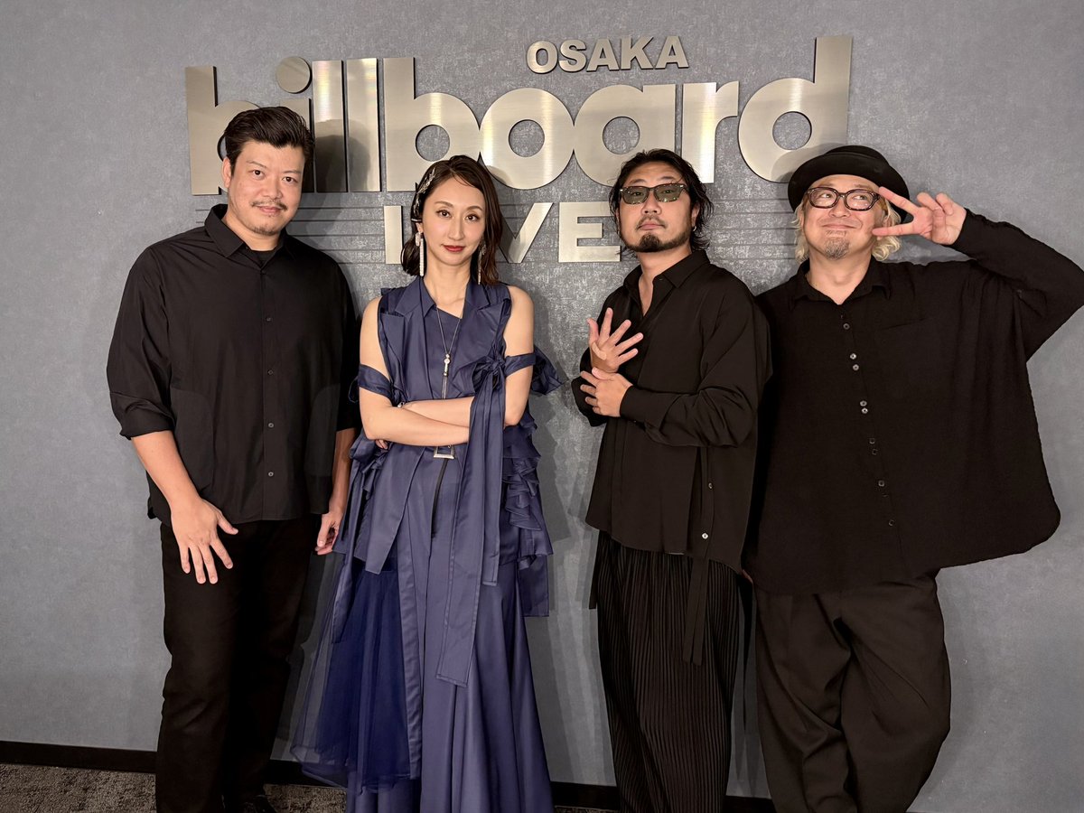 billboardlive_o's tweet photo. 【メディア出演情報📻⚡】  
本日20時から放送のFM COCOLO「Billboard PREMIUM Plus」にて、8月に開催いたしました『Ms.OOJA』公演のライブ音源がオンエア✨
パソコンやスマートフォンからもタイムフリーで聴くことができますので、ぜひチェックしてくださいね！

▼FM COCOLO
「Billboard PREMIUM Plus」
DJ：八木 早希
10/2(金)20:00-21:00
📻https://t.co/Z9mNWpgBGR

#MsOOJA @msooja
#fmcocolo765