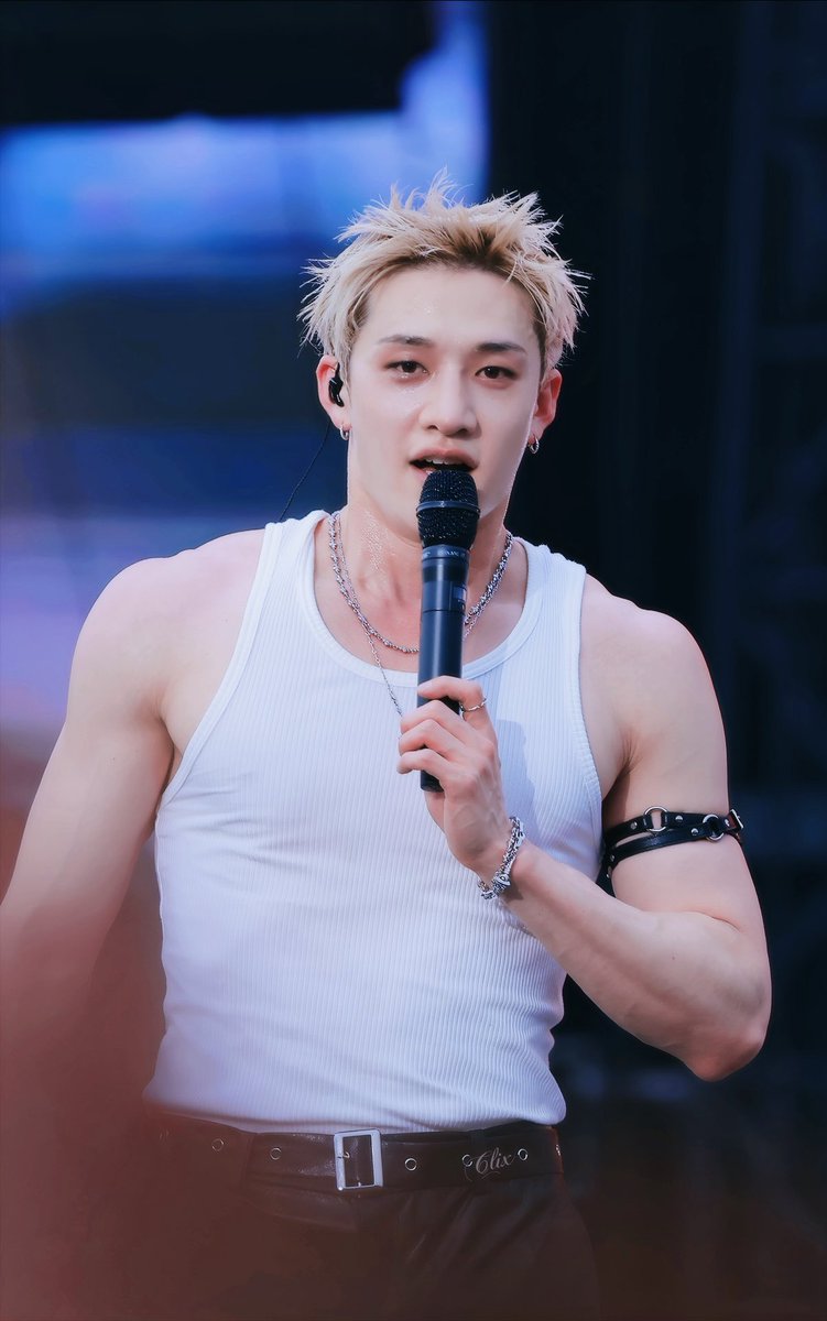 chris_lovelix's tweet photo. 260606

🐺 💦 💪🏻

#BangChan #방찬  
#StrayKids #스트레이키즈
#SKZBall #GovBallNYC https://t.co/dSVCnLBTjF