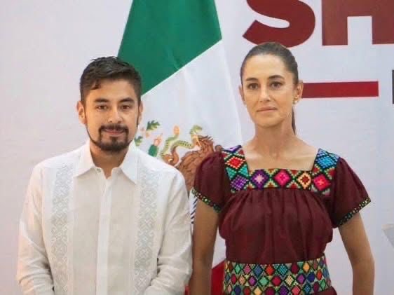 GuillermoSRguez's tweet photo. Dos años de gobierno de la mejor Presidenta del mundo, Claudia Sheinbaum Pardo (@Claudiashein).

La primera mujer en dirigir el destino de la nación, una mujer valiente, fuerte y extraordinaria que ha construido el 2.º piso de la 4.ª transformación.

Todo mi respaldo, cariño y admiración, estimada Presidenta.