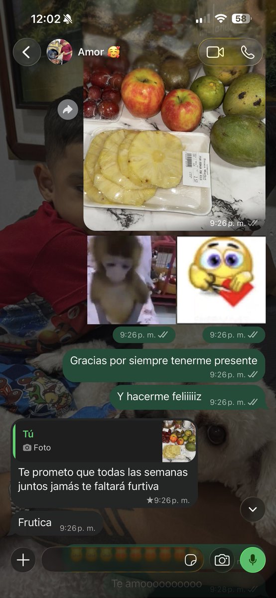itsfantastyx's tweet photo. Cositas tan simples que me hacen sentir tan perdidamente enamorada 💘 https://t.co/PSBZHzi9hK