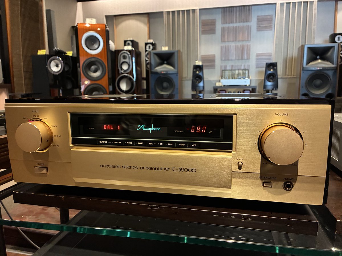MAXAUDIO_F_koga's tweet photo. 【Accuphase/C-3900S】
AccuphaseのフラグシッププリアンプC-3900Sが入荷致しました🙏🔥
現在ESOTERICのモノラルパワーアンプGrandiosoM1Xも御座います!ぜひご試聴ください🙂↕️
#accuphase
#esoteric
#maxaudio
#マックスオーディオ
#オーディオ
#福岡
#中古オーディオ
#ハイエンドオーディオ https://t.co/iQ2TDPf9qj