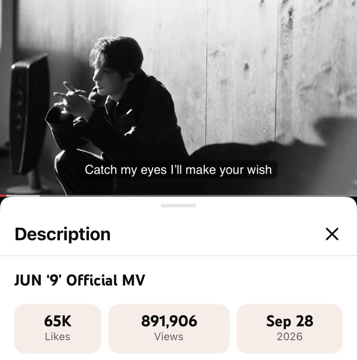 minghaocheoI_'s tweet photo. AROUND 100K VIEWS LEFT TIL JUN'S 9 MV REACHES 1M VIEWS ❤️‍🔥 

carats stream jun's mv now and lets reach 1M soon!!! 

https://t.co/ZM6EbG48O5 https://t.co/Gm5I5cxsRb