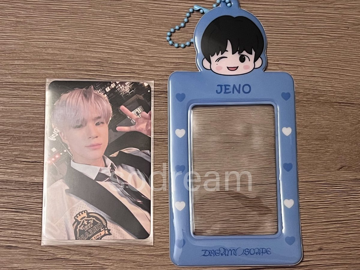 ORIOICAKE's tweet photo. พร้อมส่ง✨
 
qr เจโน่ (การ์ดเเท้💯% )

เเถม เฟรมการ์ด moshi

*ตำหนินิดหน่อยขอคนไม่ซี*

- 120 ส่ง 40 

สนใจทักdmดูเพิ่มเติมได้นะคะ💚

#ตลาดนัดnctdream #ตลาดนัดnct เจโน่ #ตลาดนัดอซท https://t.co/gWENyzXMIH