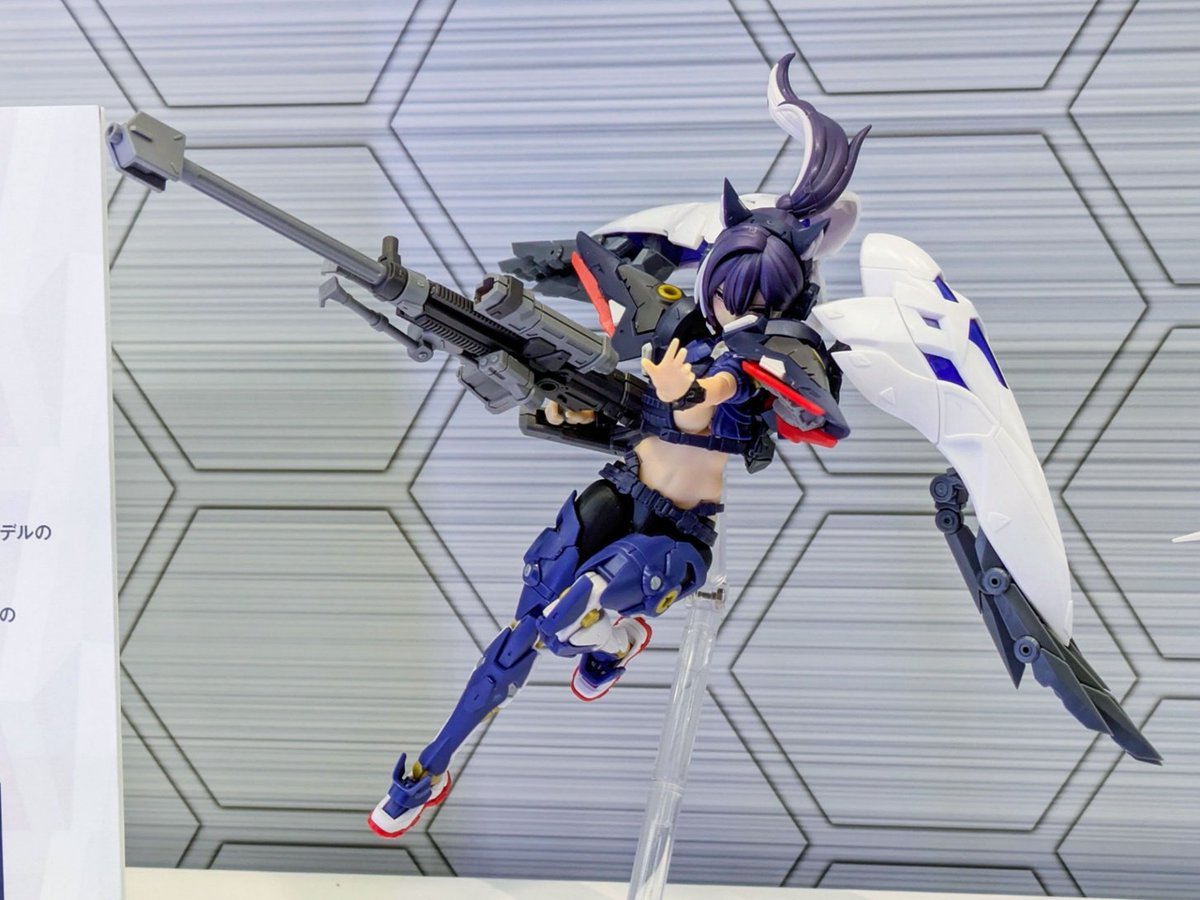 kotobukiya_p's tweet photo. 【展示情報】
M.S.G「ヘヴィウェポンユニット77 アクティブブースター」の彩色見本を全日本模型ホビーショーで初展示！

※ドゥルガーⅡにはアクティブブースターを2セット使用しています。

#コトブキヤHS https://t.co/mi9hujsSa7