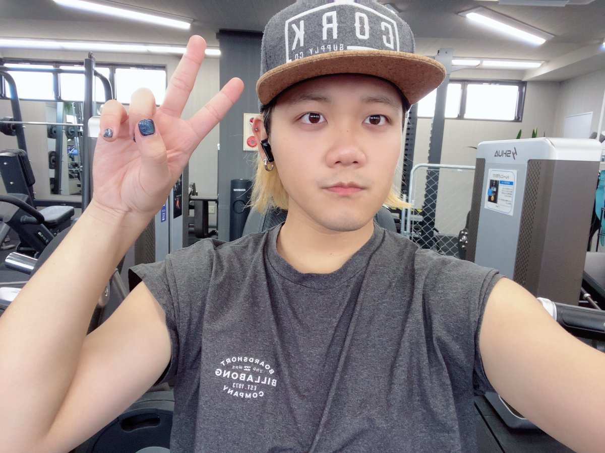 aushin__410's tweet photo. 久しぶりに昼間にジム行ってる！
最近ずっと寝不足だったけど、ちゃんと寝れてちゃんと朝に起きれたから嬉しい😊

12月21日の主催までまた頑張るよ！！！ https://t.co/iQ100X1czb
