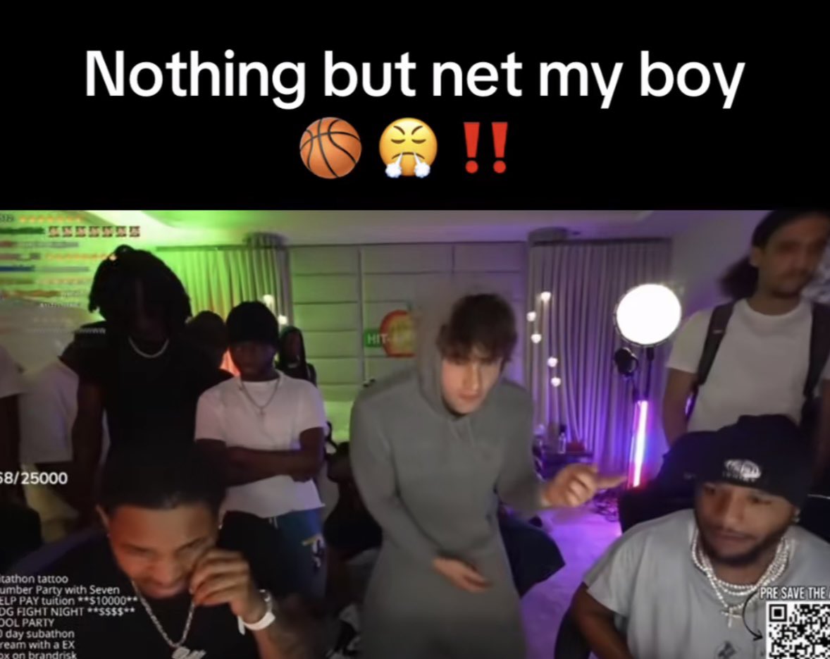 fellacarney's tweet photo. Step back, nothing but net my boy https://t.co/z0CymwKyHN