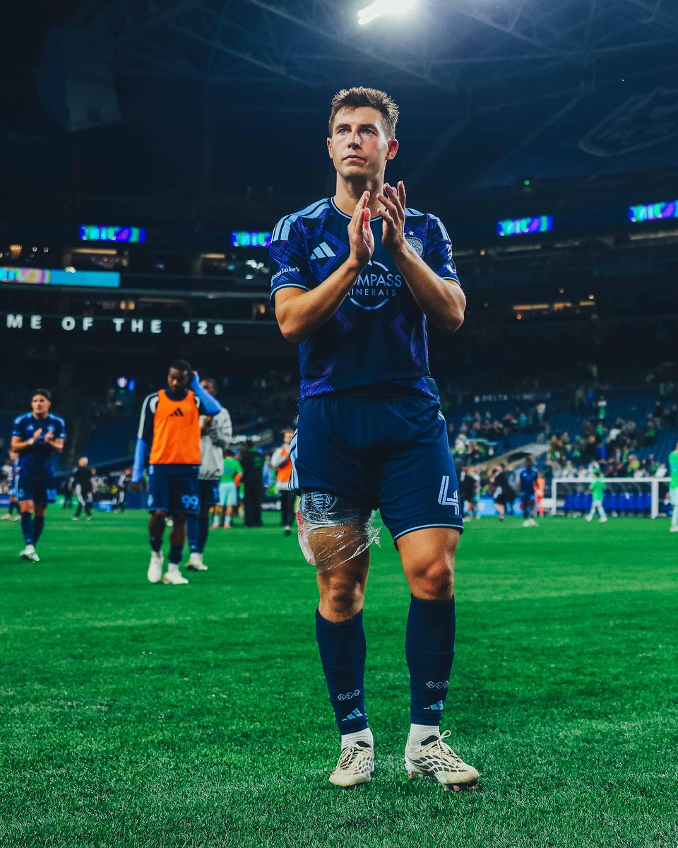 SportingKC's tweet photo. Whether in Seattle, KC or elsewhere, thank you for your support. 💙 https://t.co/DFp4QHTCdj