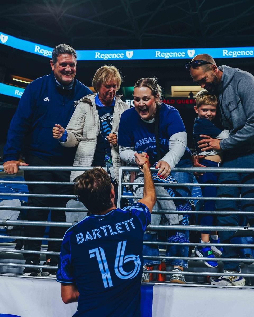 SportingKC's tweet photo. Whether in Seattle, KC or elsewhere, thank you for your support. 💙 https://t.co/DFp4QHTCdj