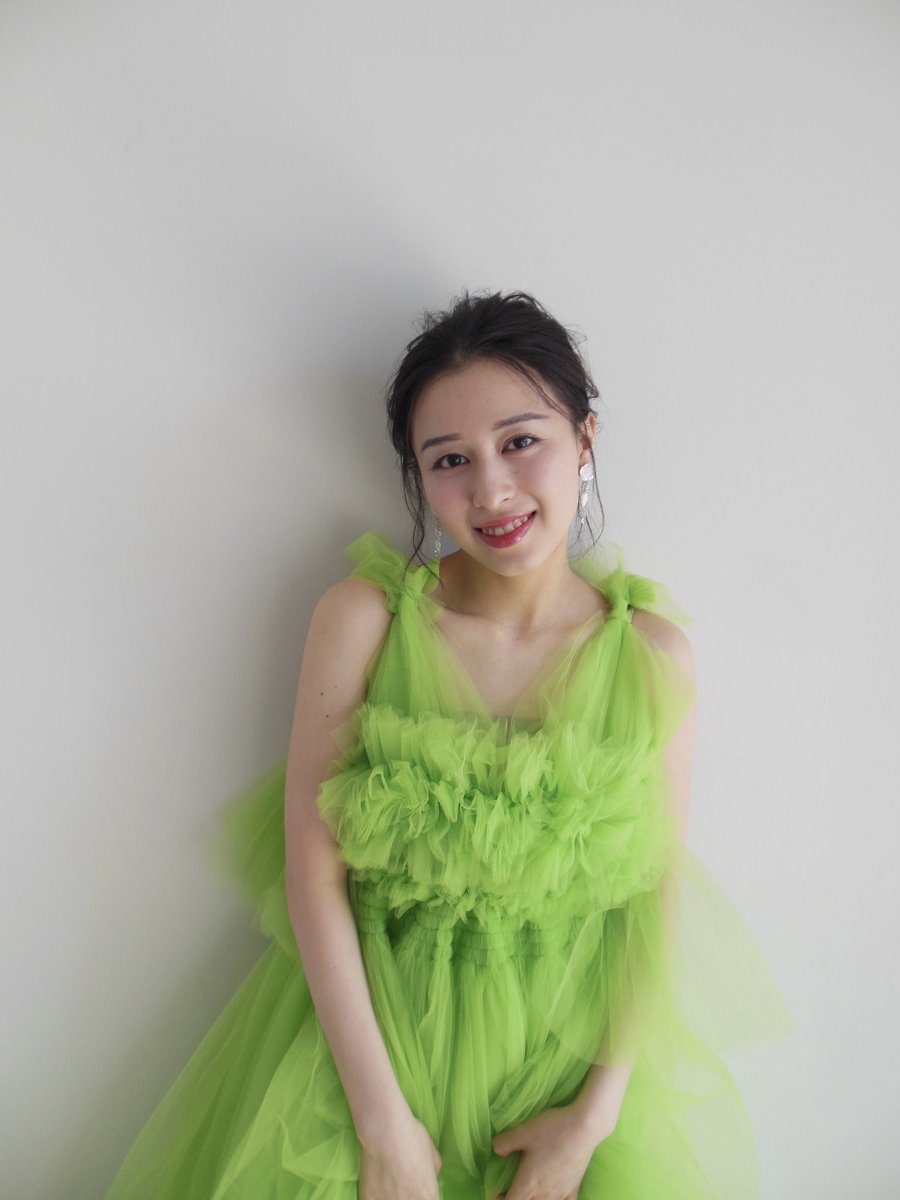 angerme_upfront's tweet photo. ＼\ ❄️本日開催❄️ /／

平山遊季 写真集『YUKI』発売記念イベント
🗓10/2（金） 17:00/18:00/19:00/20:00
📍 ハロー！プロジェクトオフィシャルショップ大阪店 4Fイベントスペース
★各部開始10分前に大阪店3Fにお集まりください
▶︎ https://t.co/ek3SqB4PM7

いよいよ本日写真集イベントです！
イベント終了まで参加券付き写真集を購入いただけます📗☾ ໋꙳
皆さまのご参加お待ちしています💚

 #平山遊季  #アンジュルム  #ハロプロ