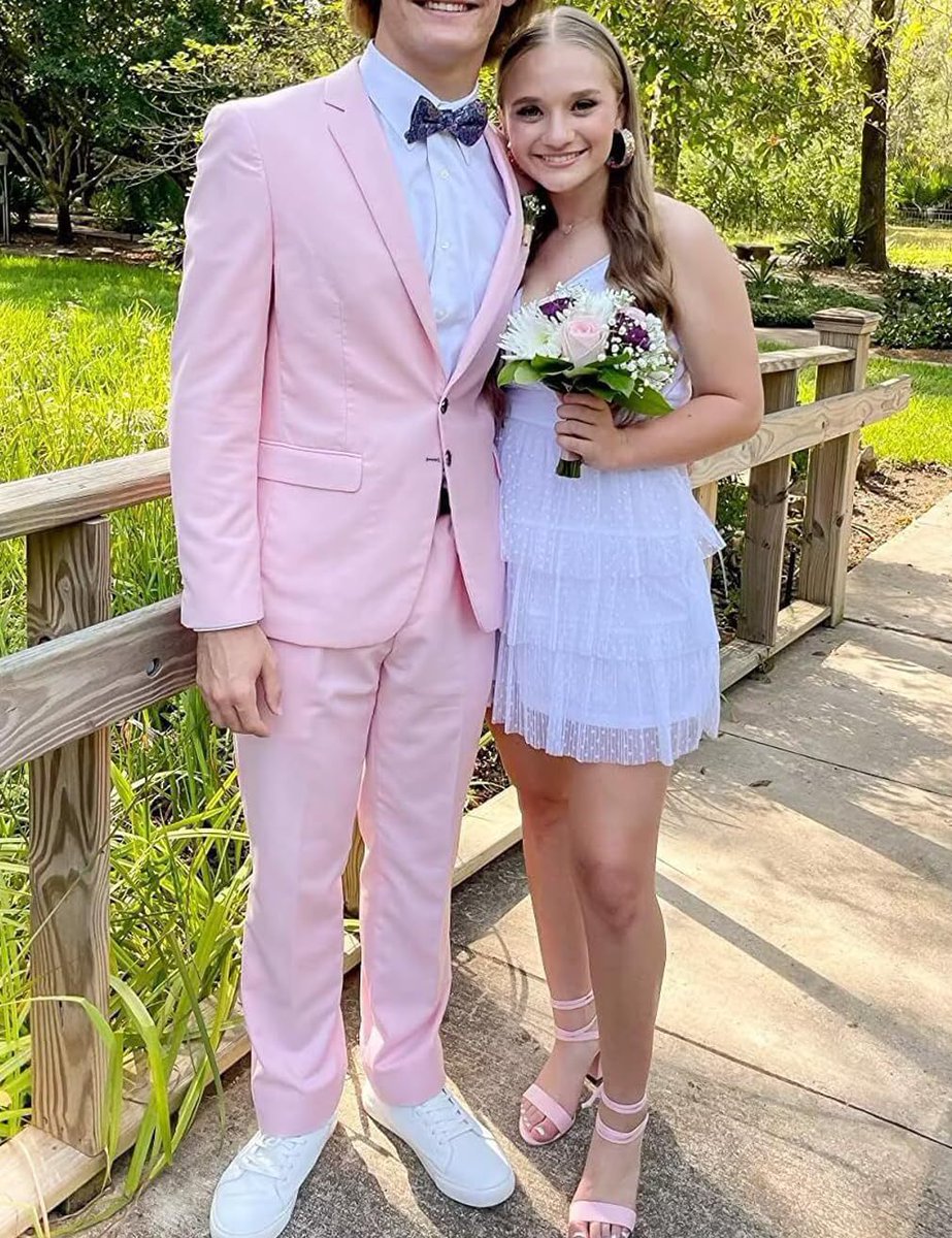 gear_outlet's tweet photo. Suited. Tailored. Ready for "I do." 🤵✨
https://t.co/7FKD8MEW65
2026 Men's 2-Piece Notch Lapel Wedding Suit — blazer + trousers for grooms & hosts who want business-sharp meets formal-elegant.
#GroomStyle #WeddingSuit #TailoredFit #WeddingFashion #2026Wedding #MensSuit https://t.co/j8mpI5Zvox