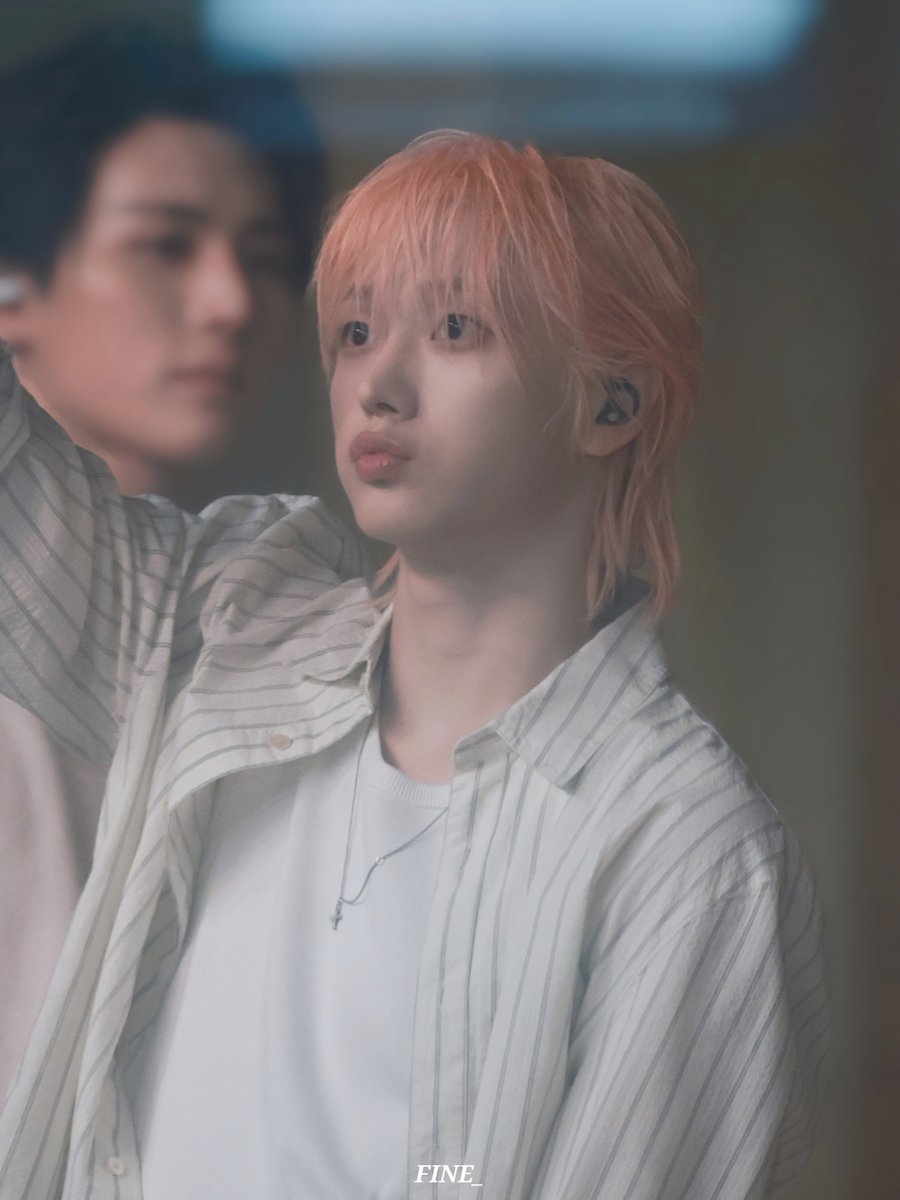 _Fine_0904's tweet photo. 260929 컬투쇼

🐱🧡

#BOYNEXTDOOR #보이넥스트도어 
#SUNGHO #성호 #朴成淏 #ソンホ https://t.co/6gJiOPsE1Y