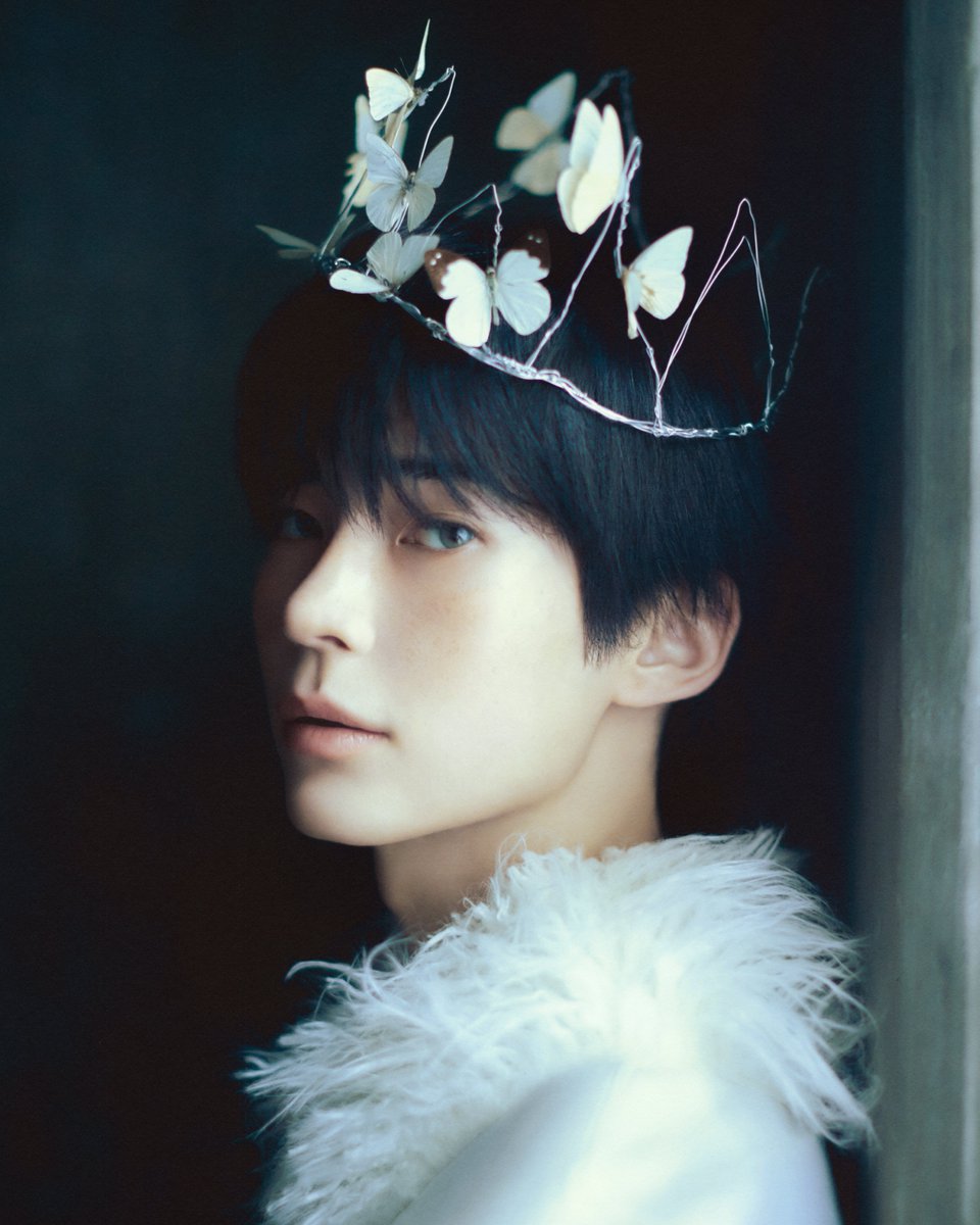 sunghanbin_twt's tweet photo. SUNGHANBIN 1st EP [DEAD:ALIVE]
CONCEPT PHOTO 2

👑 Daylight Ver.
2026.10.12 (MON) 6PM (KST)

#성한빈 #SUNGHANBIN
#DEAD_ALIVE #UNDEAD https://t.co/HWLf7Iil2F