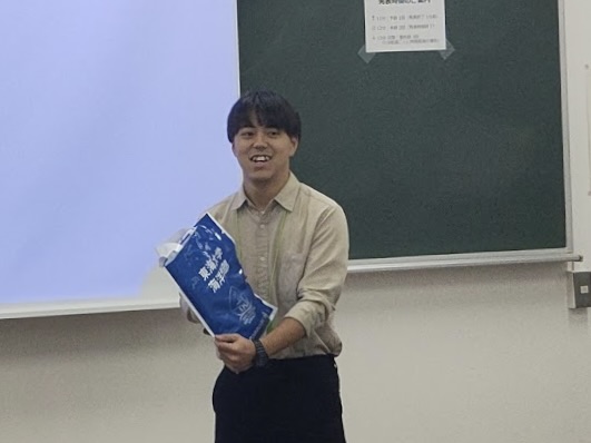 tumsat_official's tweet photo. 【受賞・表彰🎖】
本学大学院生が、令和8年度日本魚病学会秋季大会において優秀ポスター発表賞を受賞しました！
 おめでとうございます🎉
#東京海洋大学 #SDGs2 #SDGs14 
https://t.co/X6uBN8BoS9 https://t.co/ueY3SwQ6Tb
