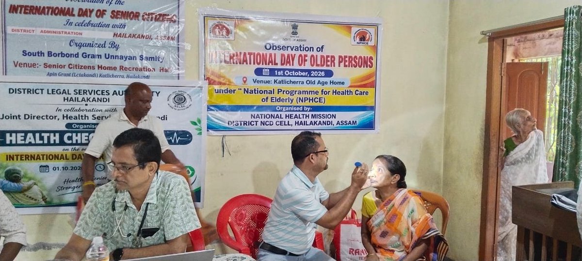 dc_hailakandi's tweet photo. Hailakandi District Day was celebrated with a commemorative meeting chaired by CEO Smt. Ruth Lienthang alongside local officials. The day's initiatives included free health camps and fruit distribution, sapling plantation drives, student quiz and more.
@CMOfficeAssam @diprassam https://t.co/BwJrkydTII