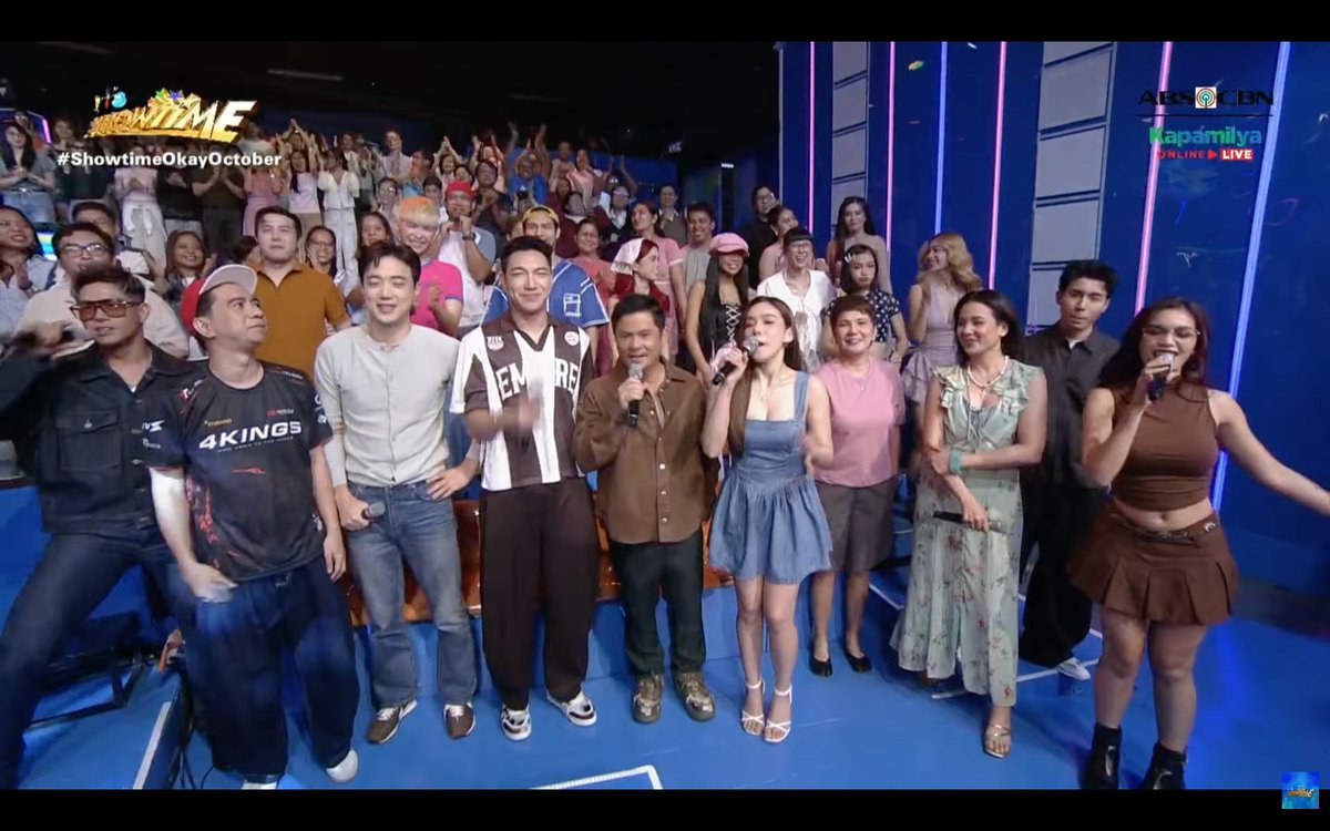 summerof_brent's tweet photo. hello there my Love and IST fam 😍 https://t.co/OUj8rHV099