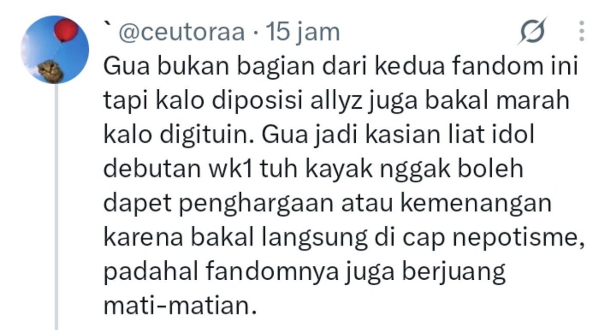 yourxnim's tweet photo. Huhu gue kalo jadi sutis malu banget sih huhu beneran semalu itu huhu kok bisa ya huhu minta dirangkumin non fans huhu mana non fans gak ada yang belain huhu malu malu dong huhu gimana nih makin keliatan jelek di mata fandom lain huhu aduh seru banget ngulitin fandom nyawit huhu https://t.co/6Bp9QClXc8