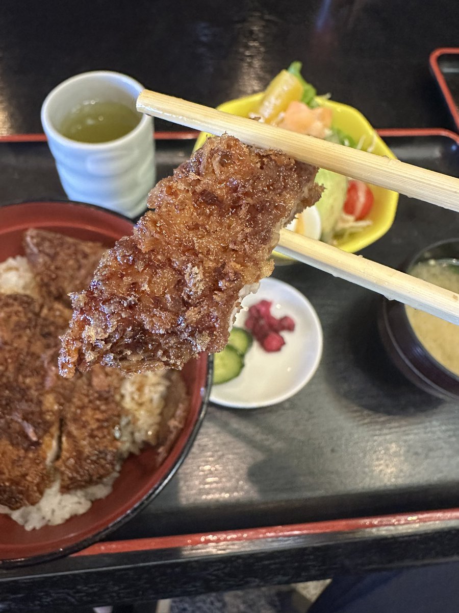 Possy49's tweet photo. おろしそばとソースカツ丼の鉄板🤤 https://t.co/dvDY03uSrN