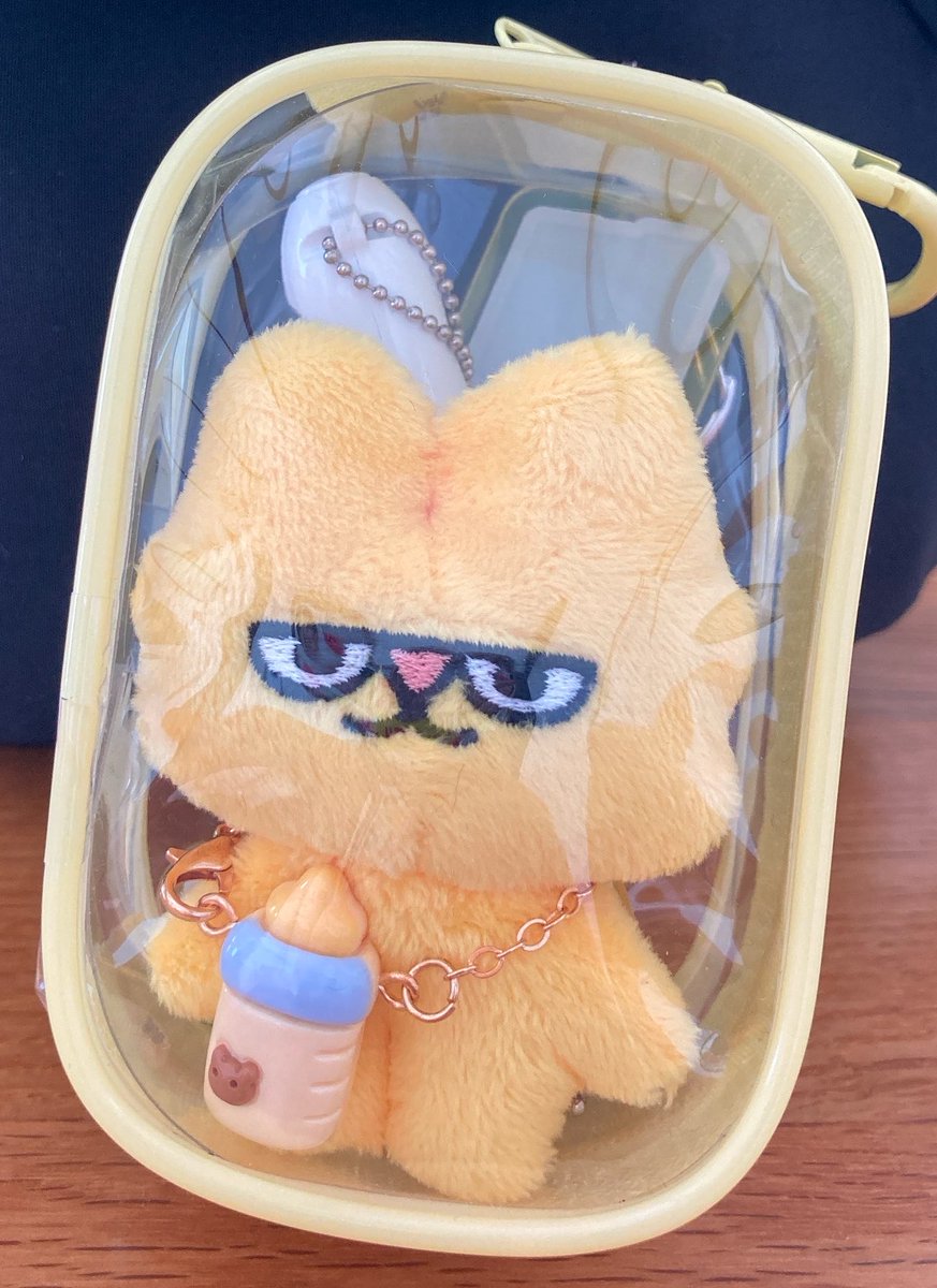 Lv30ayn's tweet photo. みんながやってるの真似させてもらったよ💓可愛い〜🥺💓
明日次男の運動会だけどカバンから外してくか悩む🙄引きちぎられたら困るしなぁ https://t.co/dvkC4GSwzt