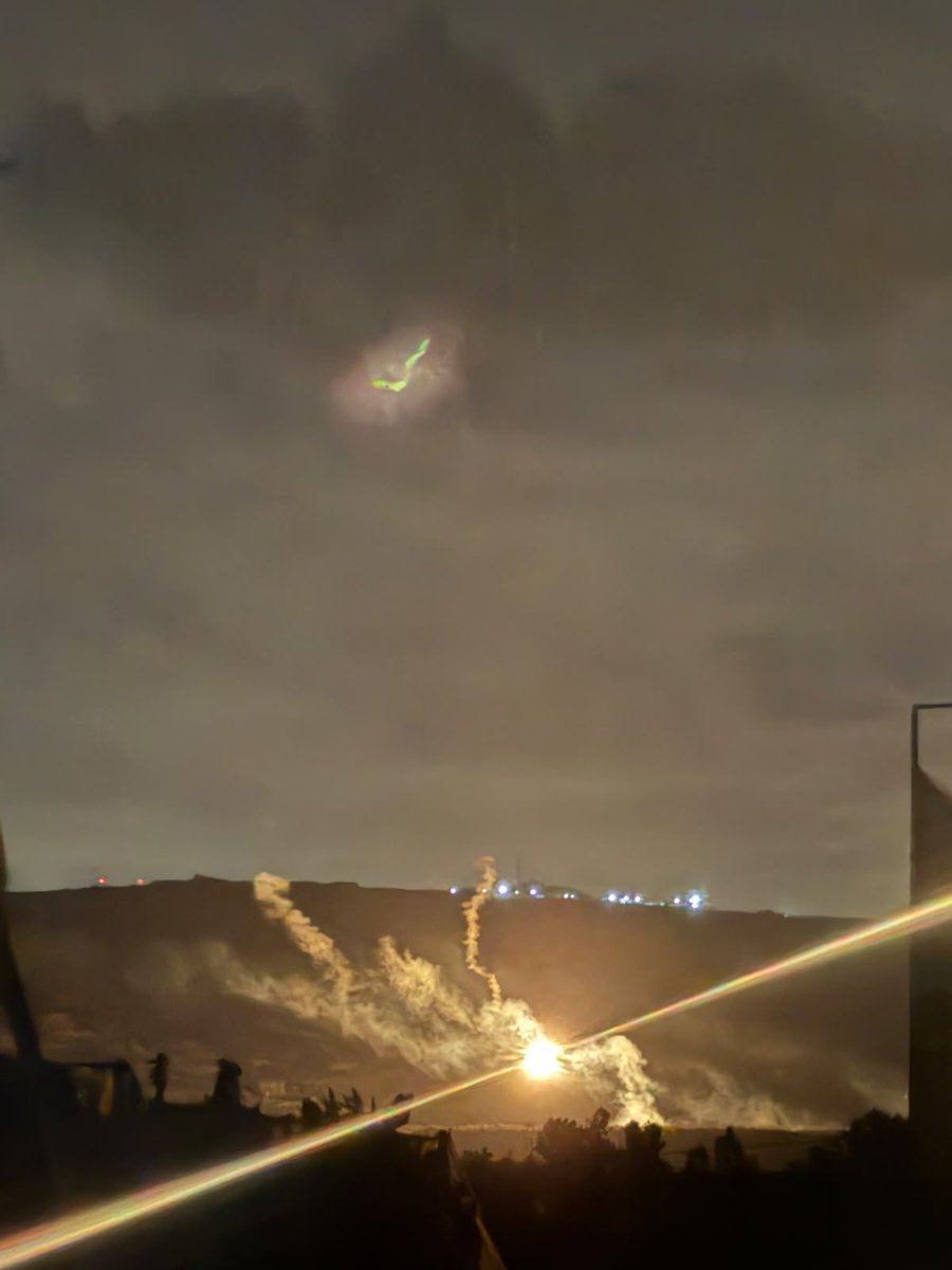 cbonneauimages's tweet photo. 🔴Summary of Israeli attacks on Lebanese territory on October 1, 2026:

🟠 Airstrikes:
Bani Hayyan
Between Mifdoun and Zouwtar Al-Sharqiyah
Al-Mansouri
Zouwtar Al-Sharqiyah
Between Hadatha and Haris

🟠 Artillery shelling:
Nabatieh Al-Fawqa
Meiss El Jabal
Wadi Zibqin
Outskirts of Mifdoun
Haris
Khiam
Braachit
Zouwtar Al-Sharqiyah
Kfar Tebnit
Wadi Al-Salouqi
Al-Mansouri
Hadatha
Khiam Plain
Beit Lif

🟠 Demolitions:
Khiam
Meiss El Jabal
Al-Mansouri
Majdal Zoun
Aitaroun
Beit Lif
Houla

🟠 Illumination flares:
Wadi Al-Hujeir
Al-Mansouri
Buyut Al-Sayyad (smoke bombs)