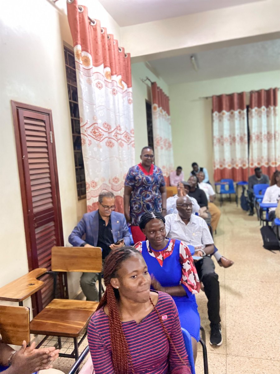 RctGulu's tweet photo. the bonds that make our club a true home. A huge thank you to DRR Alex Muwanguzi for bringing such vibrant warmth and inspirational energy to our fellowship!
#DRRsVisit #CreateLastingImpact #CreateImpactBeyondMoments #RotaractLegacy https://t.co/ZSb9MrO0oM