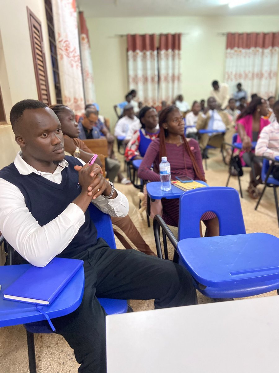 RctGulu's tweet photo. the bonds that make our club a true home. A huge thank you to DRR Alex Muwanguzi for bringing such vibrant warmth and inspirational energy to our fellowship!
#DRRsVisit #CreateLastingImpact #CreateImpactBeyondMoments #RotaractLegacy https://t.co/ZSb9MrO0oM