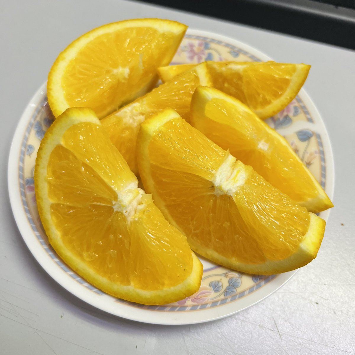 am4_alterego's tweet photo. bagus betul baby. kamu craving benda2 mudah dapat ye? healthy pulak tu https://t.co/RsUeyj8tEu