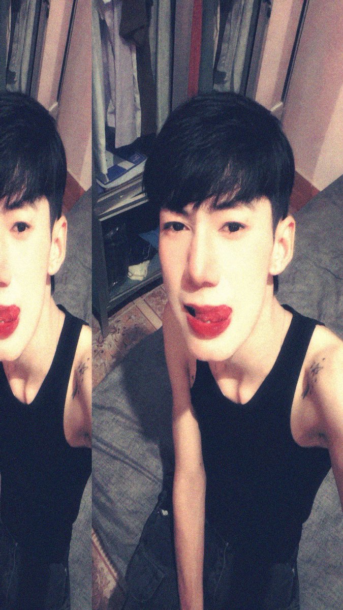 __JAMES53's tweet photo. กอดหน่อย #มมส https://t.co/zynUhDhgRn