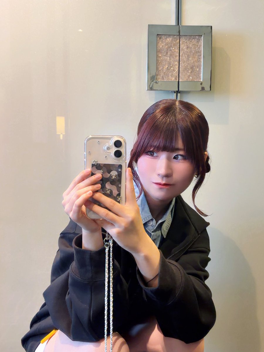 rina_togetoge's tweet photo. おはよ〜
今日のライブよろしくね🙂‍↕️💞 https://t.co/6jsLauETip