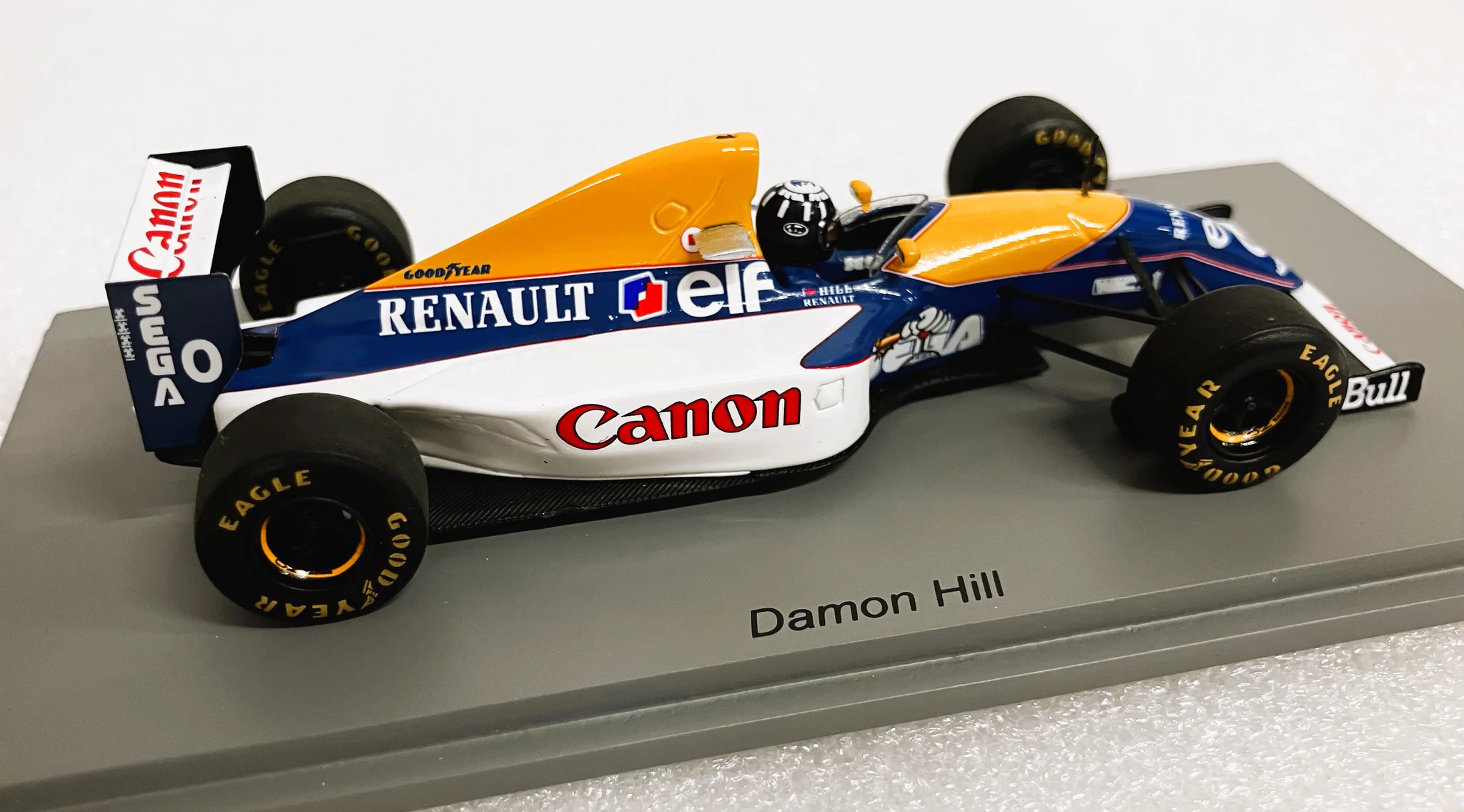 ポールズモデル　　１／1８　ウィリアムズ・ルノーＦＷ１５　デーモン・ヒル仕様 公式】EURO SPORTS🏎🏆motor sports on X: 