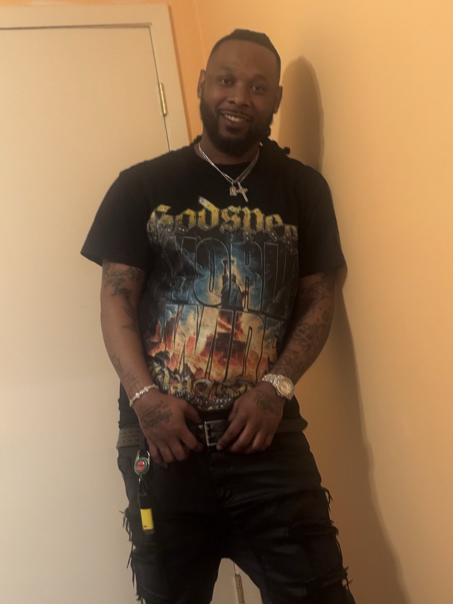 YbR_Ant's tweet photo. Just cooling https://t.co/3hSaDJuAWM