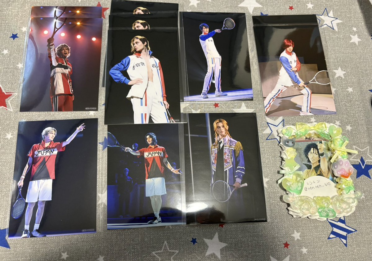 renren_410's tweet photo. 【交換、譲渡】
新テニミュ　ステショ　ランブロ
アクスタ

譲）画像①〜⑥
求）画像⑦
　　定価＋送料

画像①〜④は画像⑤〜を含む譲渡、求の下線部キャラとの交換優先。物によりお返事にお時間いただきます。
色々検討しますので、お気軽にお声掛けください。 https://t.co/g7VttXVFLt