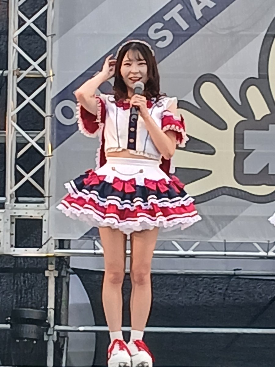 gaobig21's tweet photo. #クロフェス　#プライマリータイズ 初見でしたが、相変わらず、ダンスがキレキレのあいあい。どのステージも高さがあるので、とても見やすいです。　#杉山愛佳 https://t.co/r5ITjHq8G9