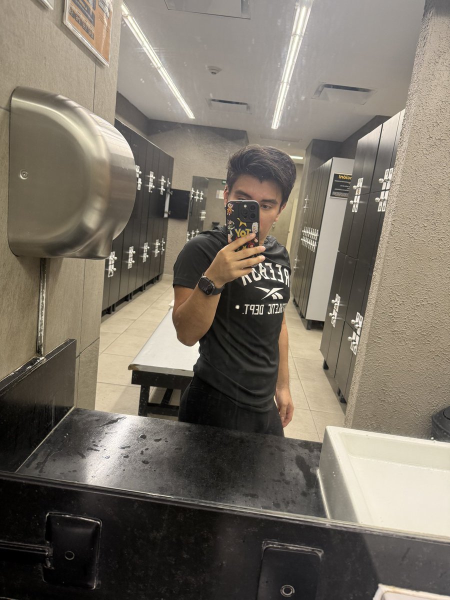KevinBazan__'s tweet photo. 🖤 https://t.co/VOgUZk3rMB