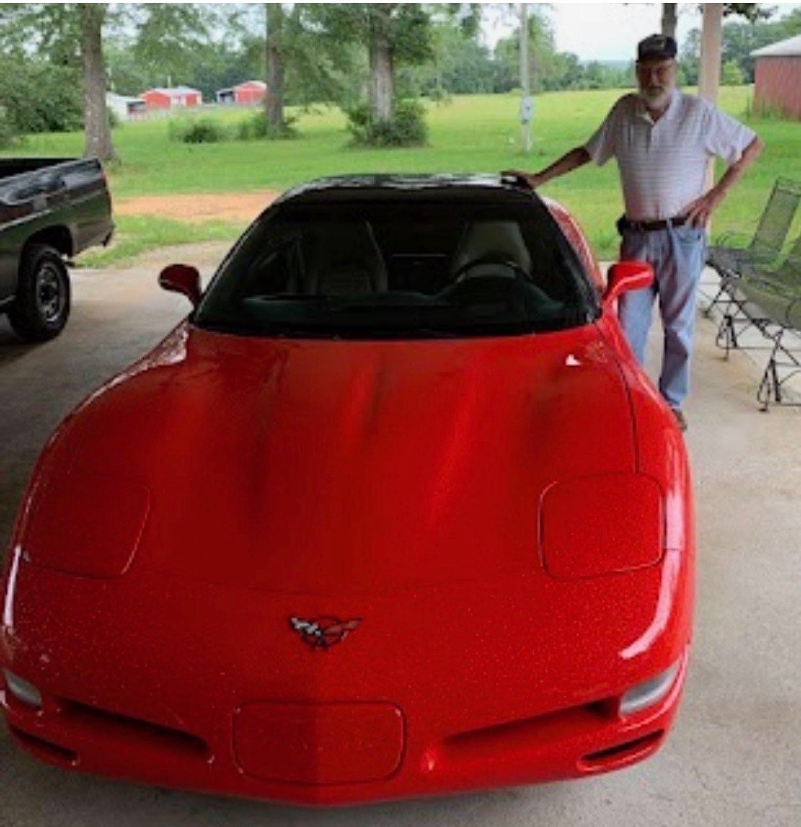 jeepin_olllllo's tweet photo. My Grandpa passed away Monday.  We had the funeral today.. ☹️ He was so awesome, he was a pilot, biker and fast car enthusiast until the end.   I just wanted to share a pic of him and his Corvette at 90yo.  He walked this earth for 91 years on his own 2 feet.  He was an OAK! RIP https://t.co/0js94HcMYb