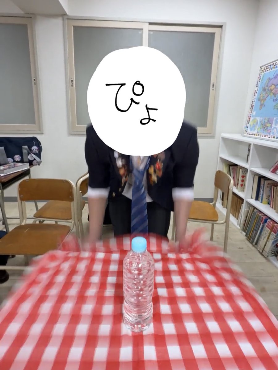 ireisu_info's tweet photo. 🎲いれいすShorts動画投稿！🎲

テーブルクロス引き3人連続成功できる⁉️
https://t.co/Z7yn97IYjO

🎲TikTokはこちら！
https://t.co/mzMGoJEZVe

#いれいす https://t.co/mpwbAL2B1X