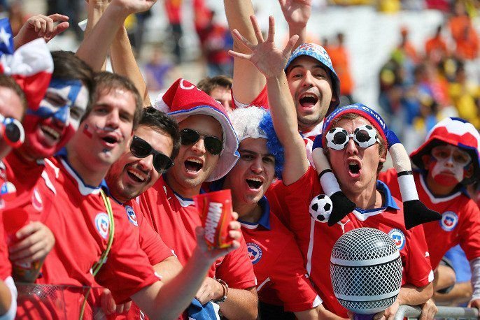 AugustoMedyylu's tweet photo. @palamorcie11 @Marcelo66146051 Chilenos promedio

Zambolombianos promedio 

Deja de consumir coca zambo que te hace alucinar blancura. Si tan "superior" es Monombia porque hay tantos zambolombianos en antofagasta y otras partes de Chile? 

Ya acéptalo zambo. No tiene nada de malo ser negroide sub-humano. 🫵🏻😂. https://t.co/te5TitLxIY