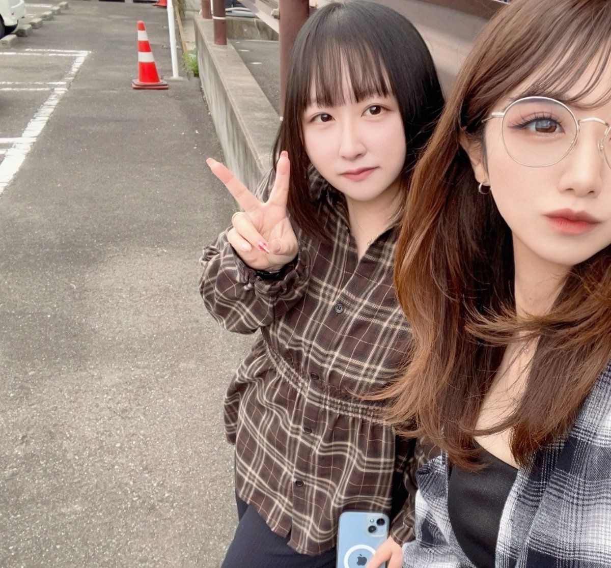 sugar_24sp's tweet photo. 何年ぶりかのあずち( ˙▿˙　)
変わらんな。

大人になったんだね。って言われたよ？照
また早めにご飯行こね。

あ、間違えた。2ヶ月ぶり。 https://t.co/JwraEO7udn